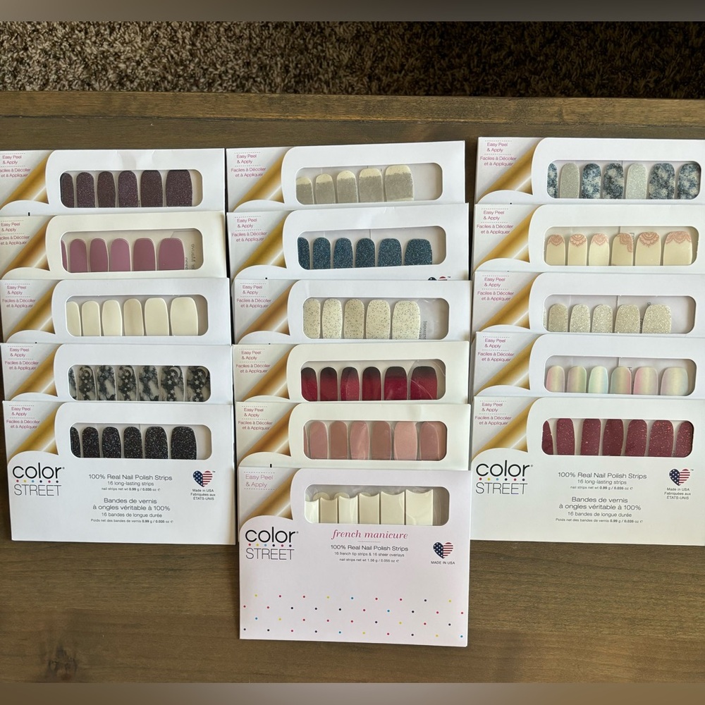 Bundle/lot Brand new Color Street Nail strips